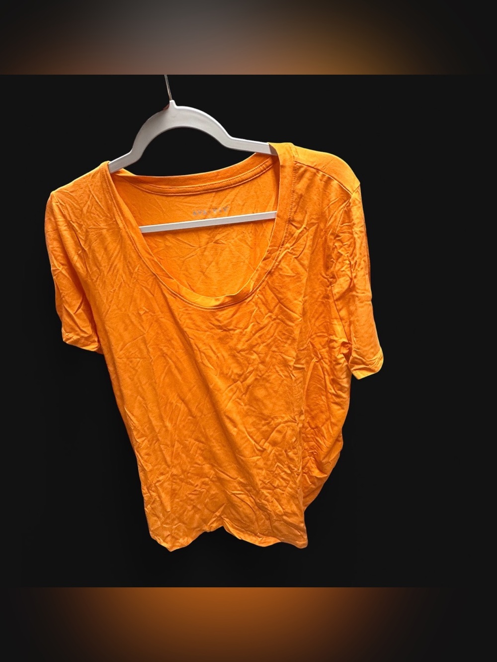 Ava & Viv Bright Orange Scoop-Neck Short Sleeve Tee